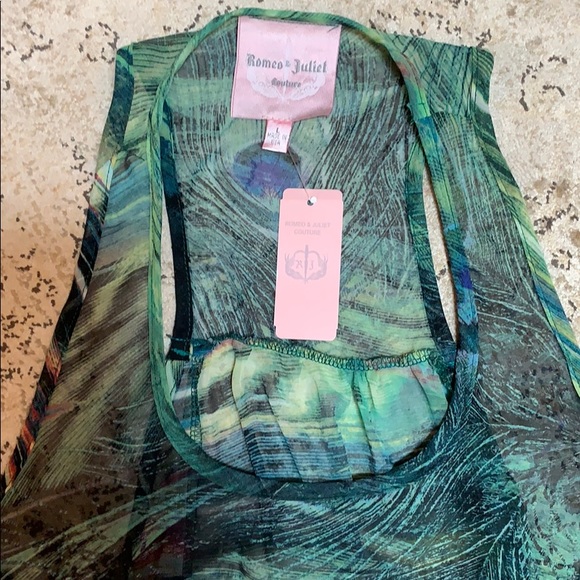 Romeo and Juliette chiffon print tank top. - Picture 2 of 4